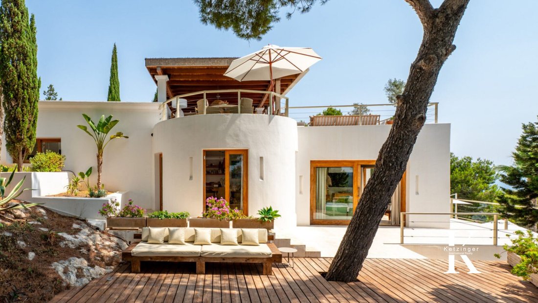 Villa in Sant Joan de Labritja, Balearic Islands, Spain 1 - 17244877