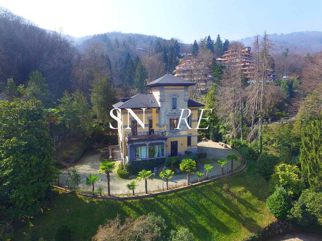 Villa in Stresa, Piedmont, Italy 2 - 17242690