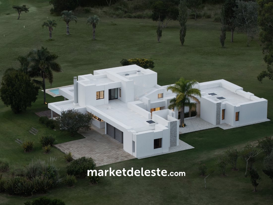 Farm Ranch in Punta del Este, Maldonado Department, Uruguay 2 - 17245892