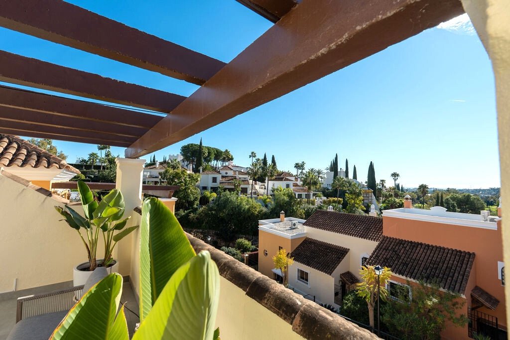 Townhouse in Nueva Andalucia, Marbella, Spain 5 - 17245560