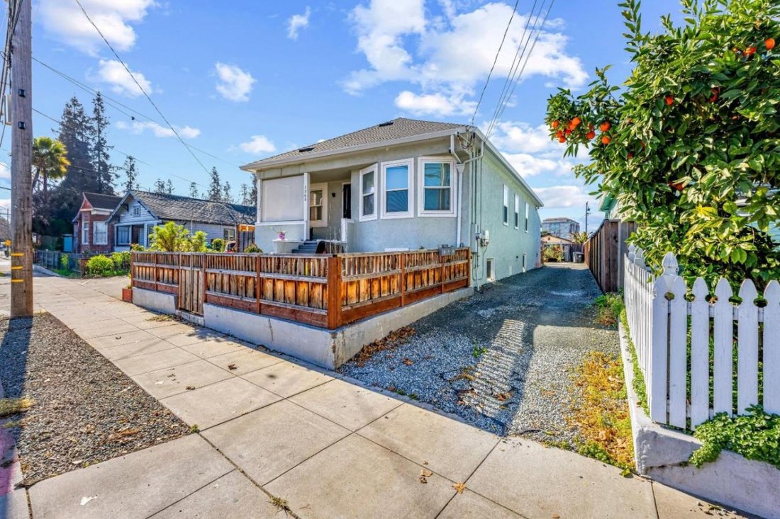 House in San Jose, California, United States 2 - 17245741
