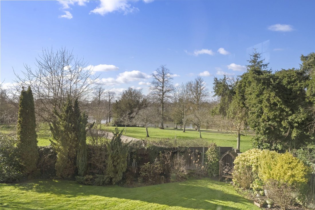 House in Gidea Park, Romford, England 3 - 17245094