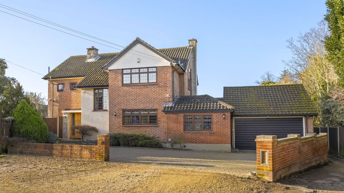 House in Gidea Park, Romford, England 1 - 17245094