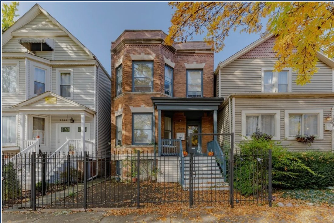 Chicago, Illinois, United States 1 - 17245081
