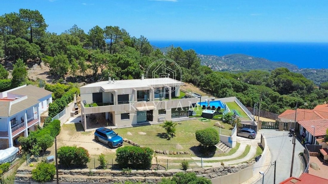 House in Lloret de Mar, Catalonia, Spain 1 - 17246061