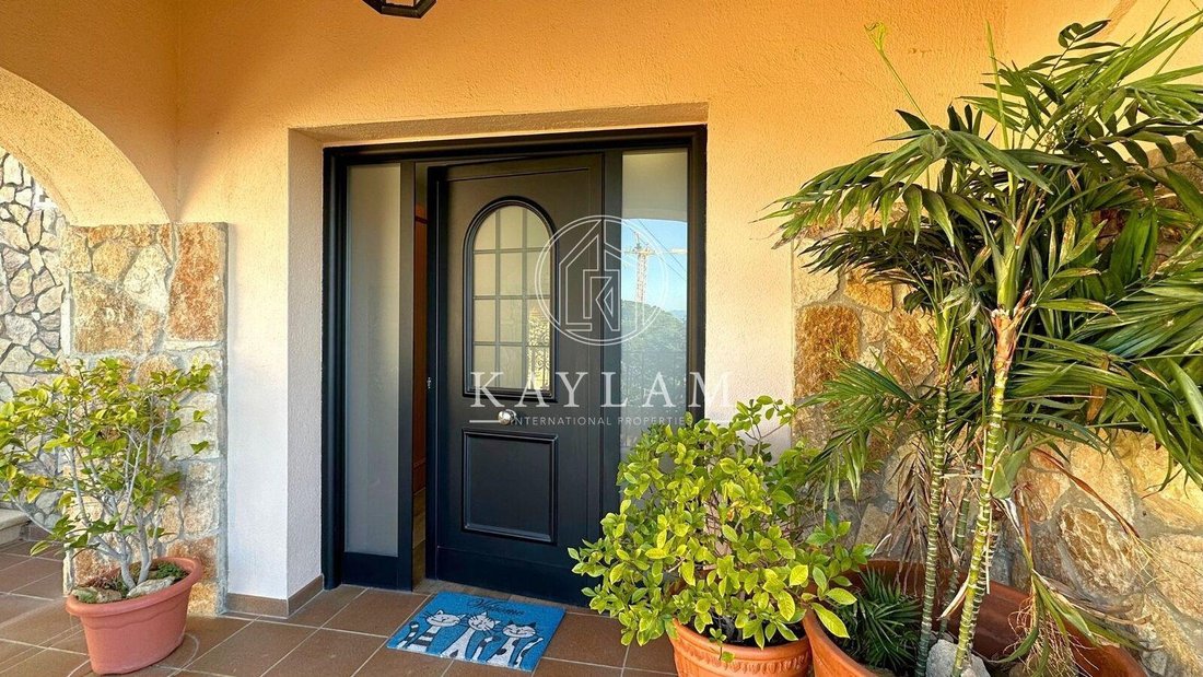House in Lloret de Mar, Catalonia, Spain 4 - 17245904