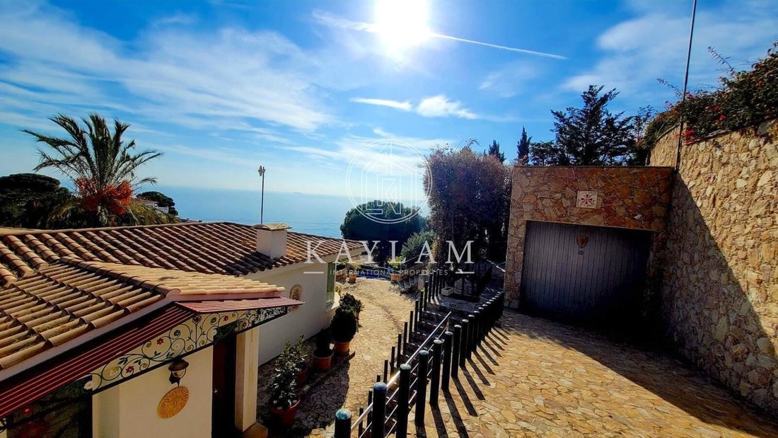 House in Lloret de Mar, Catalonia, Spain 4 - 17246079
