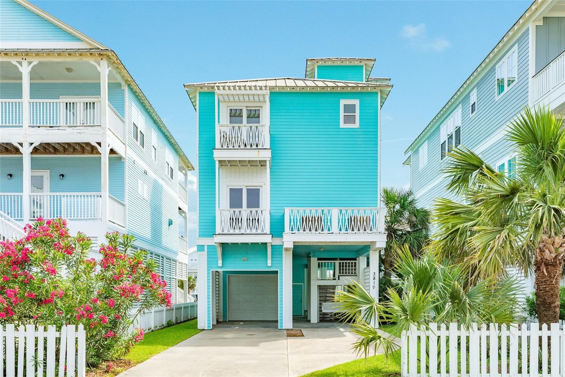 House in Galveston, Texas, United States 2 - 17245169