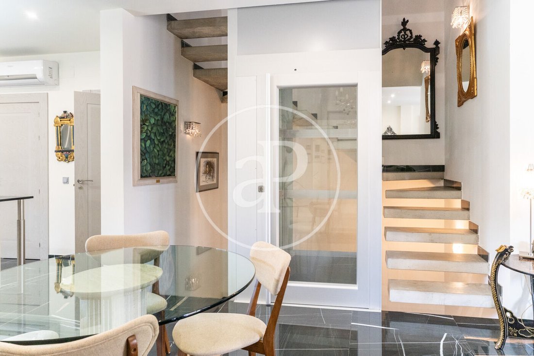 Villa in Pozuelo de Alarcon, Comunidad de Madrid, Spain 4 - 17225251