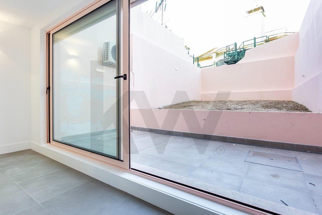 Apartment in Arroios, Lisbon, Portugal 4 - 16111056