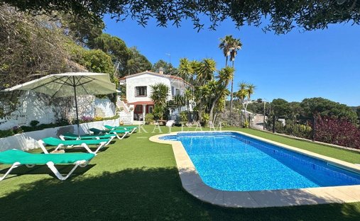 House in Lloret de Mar, Catalonia, Spain 1