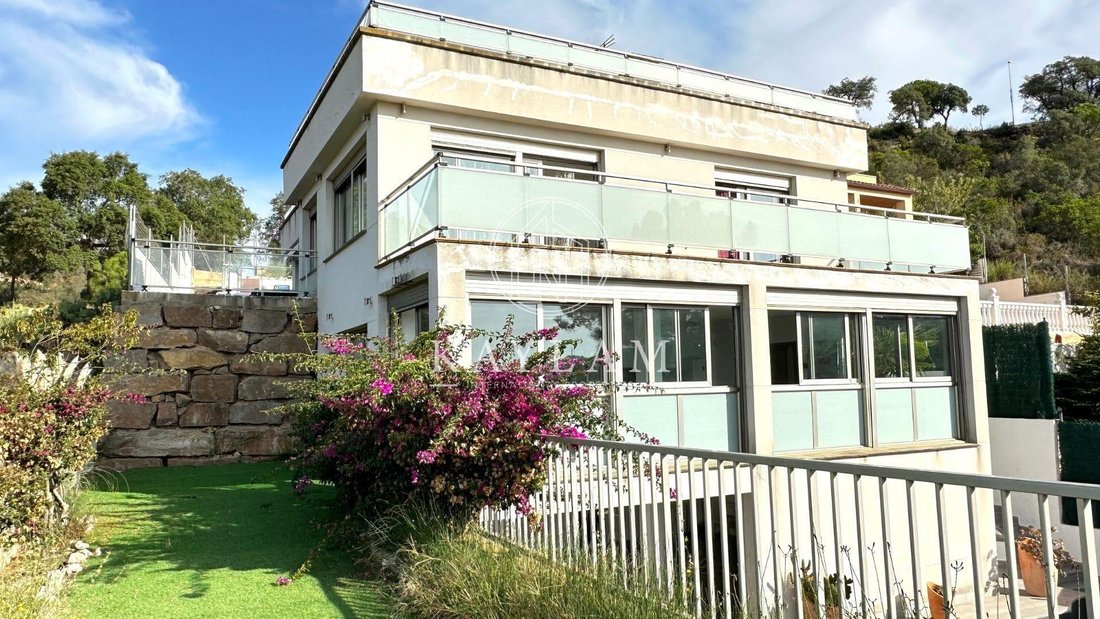 Maison à Lloret de Mar, Catalogne, Espagne 1 - 17245792