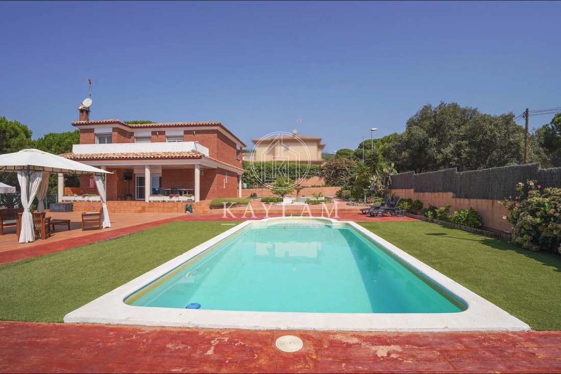 House in Lloret de Mar, Catalonia, Spain 2 - 17246440