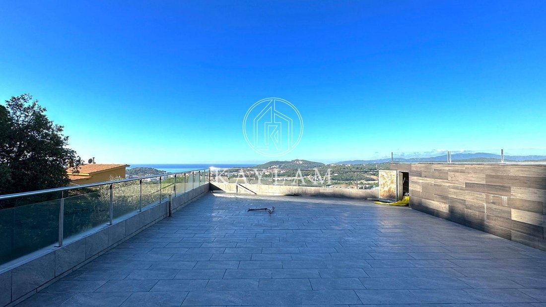 House in Lloret de Mar, Catalonia, Spain 3 - 17245803
