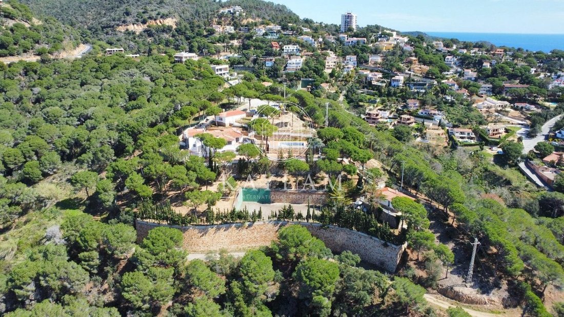 House in Lloret de Mar, Catalonia, Spain 5 - 17245981