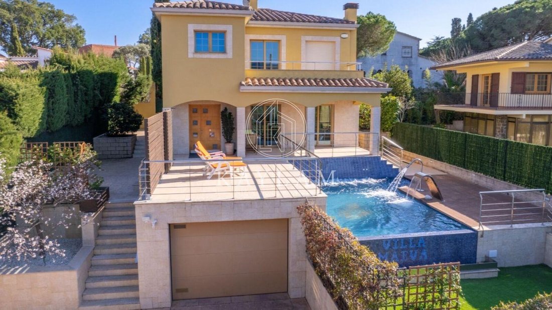 House in s'Agaro, Platja d'Aro, Catalonia 1 - 17246027