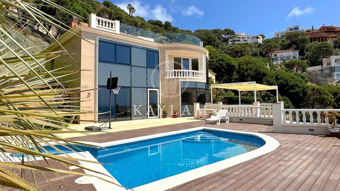 House in Lloret de Mar, Catalonia, Spain 1 - 17245704