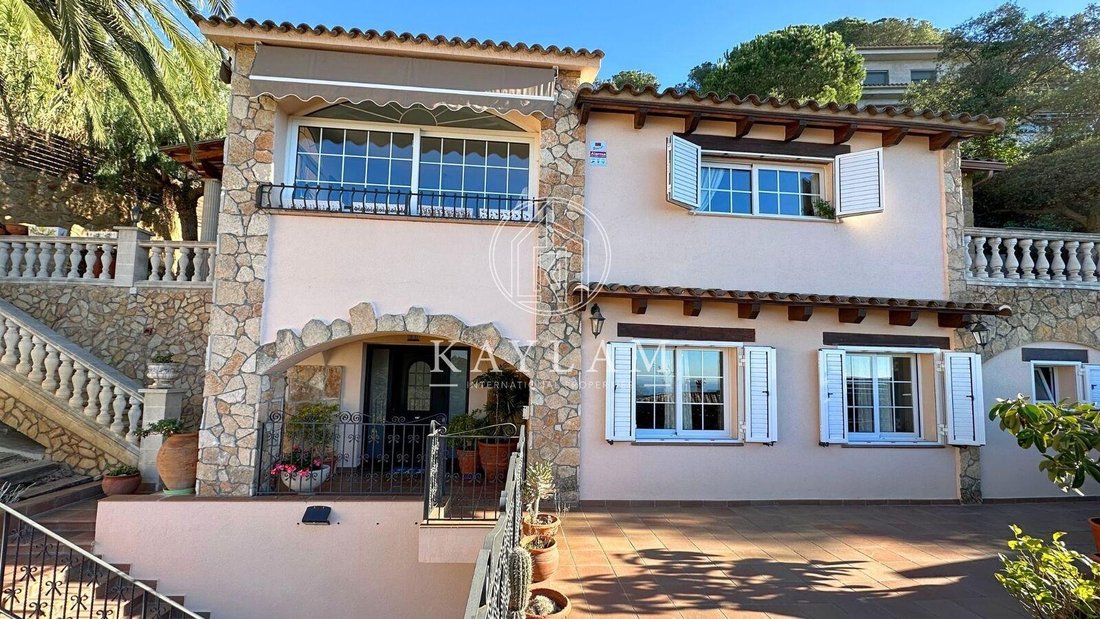 House in Lloret de Mar, Catalonia, Spain 3 - 17245904