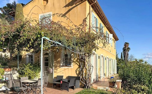 Villa en Grasse, Provenza-Alpes-Costa Azul, Francia 1