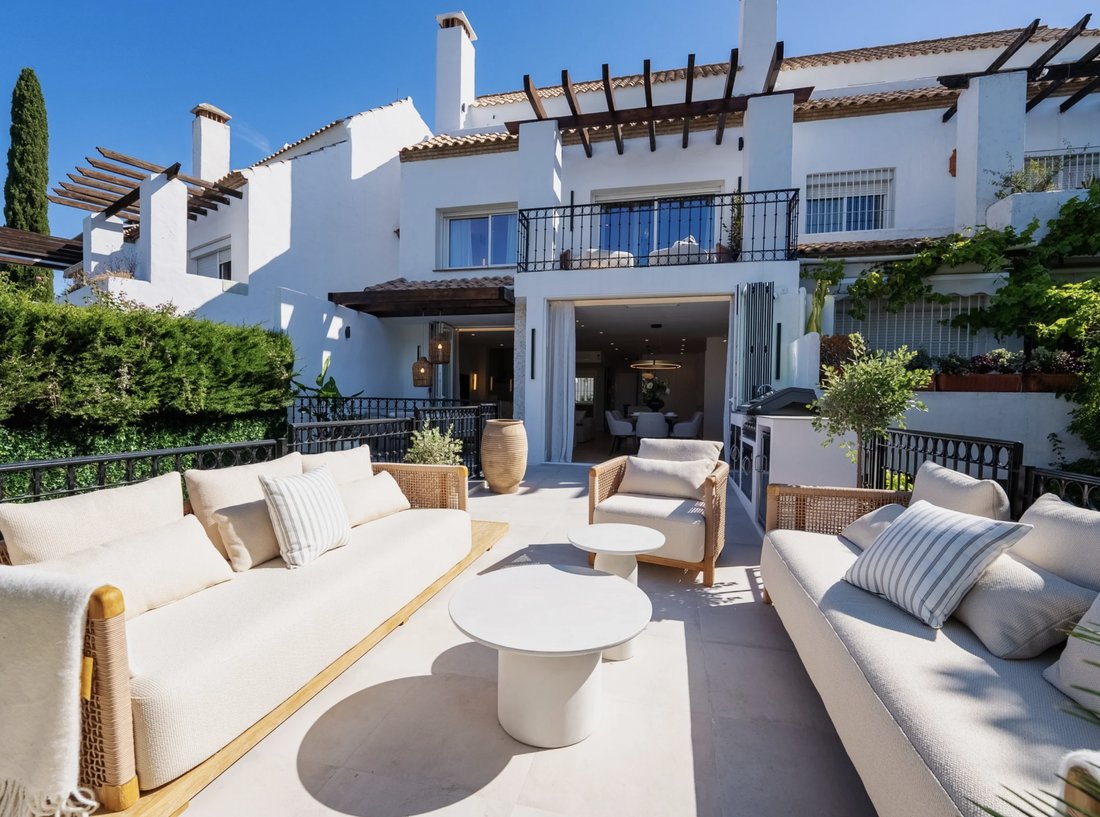 Townhouse in Golden Mile, Andalusia, Spain 1 - 17245083