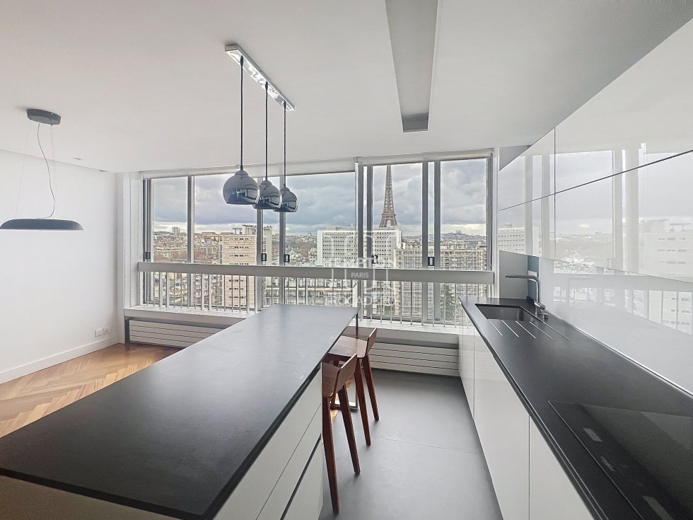 Apartment in Bois de Boulogne, Paris 16e Arrondissement, Paris 4 - 16725582