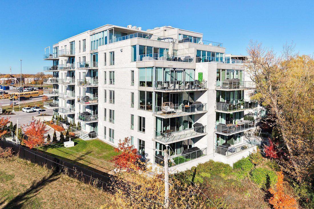 Condo in Boisbriand, Quebec, Canada 3 - 16549091