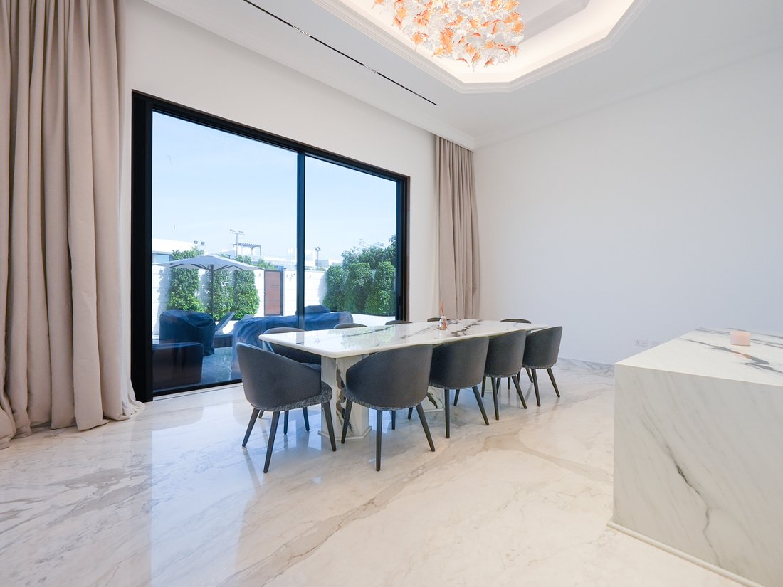 Villa in Hadaeq Sheikh Mohammed Bin Rashid, Dubai, United Arab Emirates 5 - 17245918