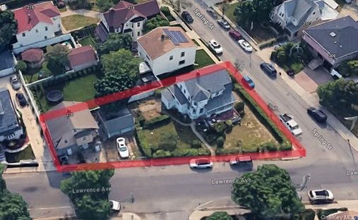 House in Lawrence, New York, United States 1