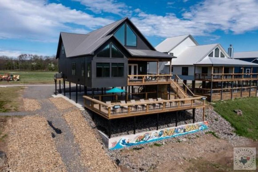 House in Glenwood, Arkansas, United States 1 - 17245760