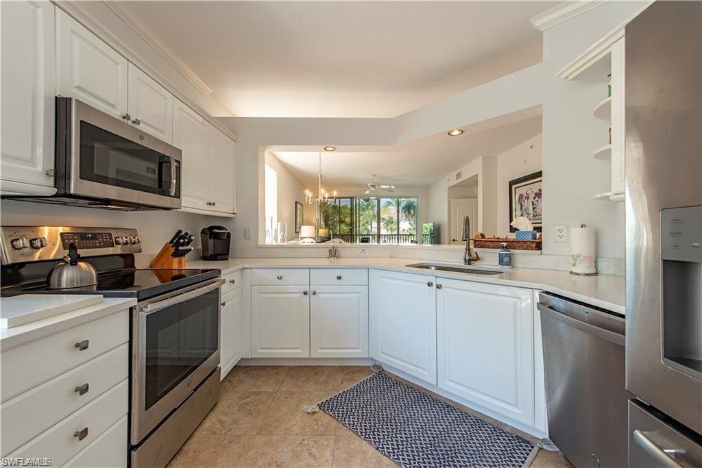 Condo in Naples, Florida, United States 4 - 17245881