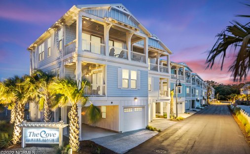 Townhouse in Kure Beach, North Carolina, United States 1