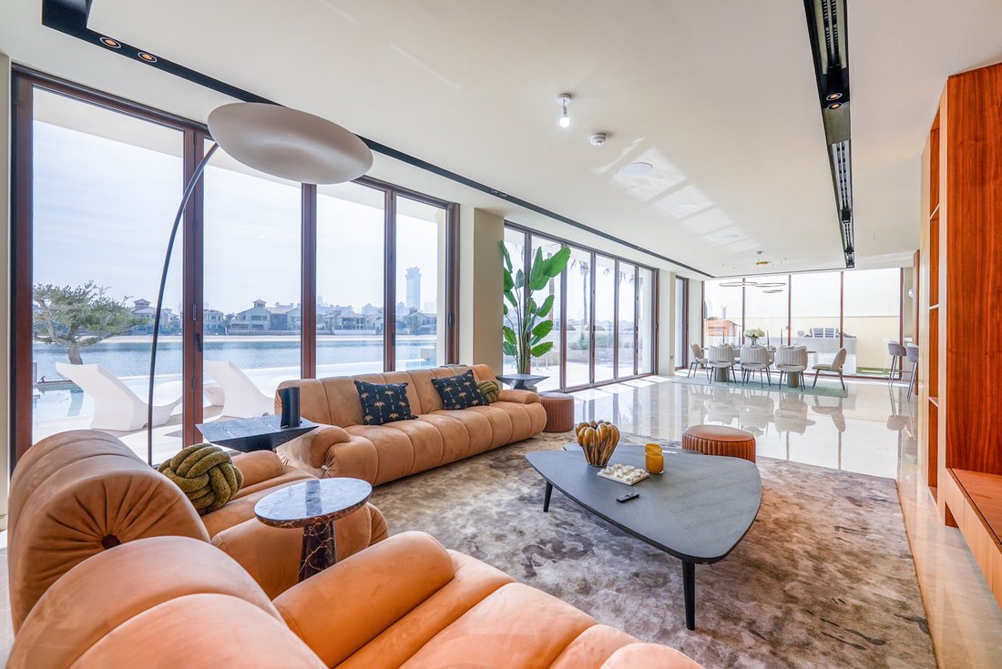Villa in Palm Jumeirah, Dubai, United Arab Emirates 2 - 17245916