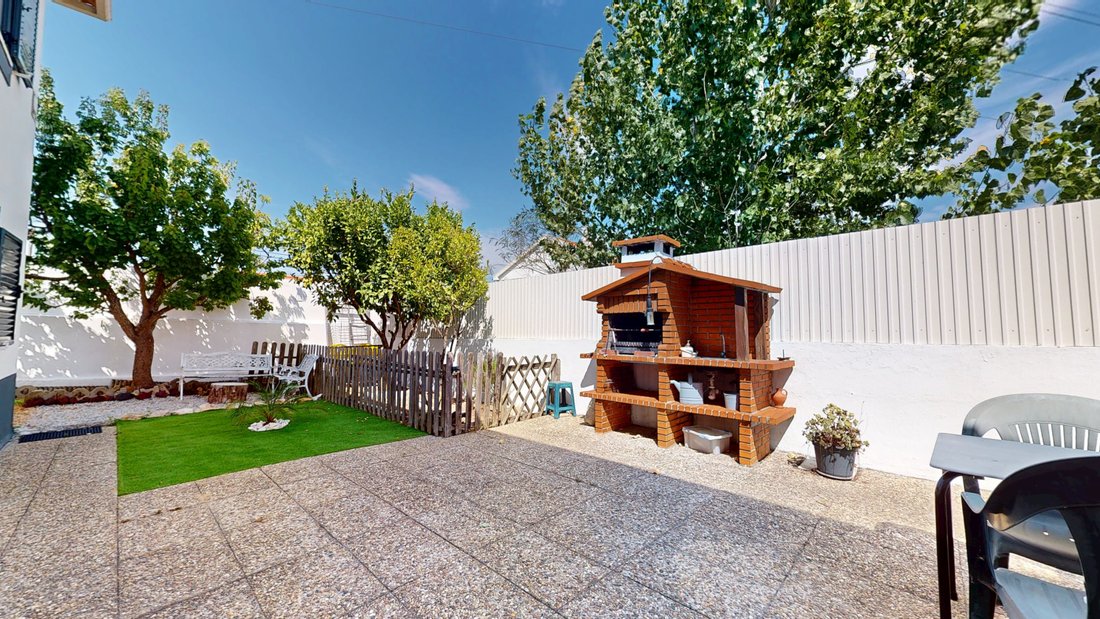 Villa in Charneca de Caparica e Sobreda, Setubal, Portugal 2 - 17246082