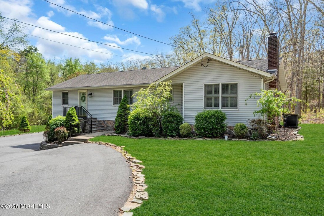 House in Toms River, New Jersey, United States 1 - 17246103
