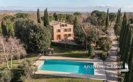 House in Montepulciano, Tuscany, Italy 1