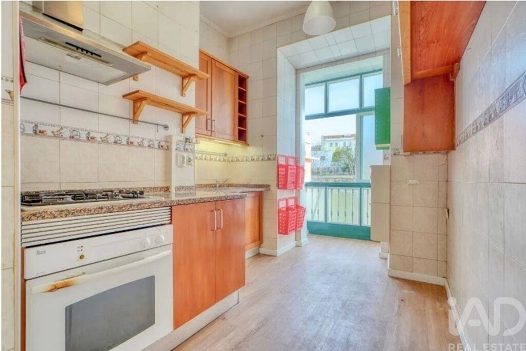 Apartment in Santo Antonio, Lisbon, Portugal 5 - 17246449