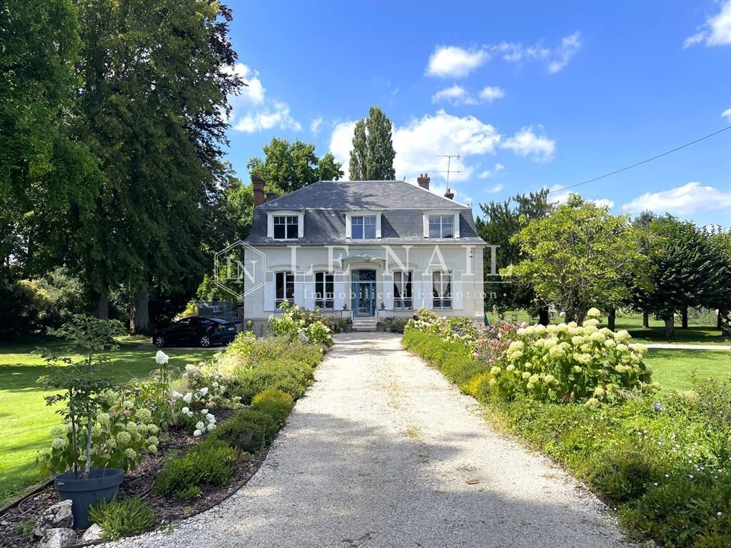 Estate in Meaux, Ile-de-France, France 1 - 16572684