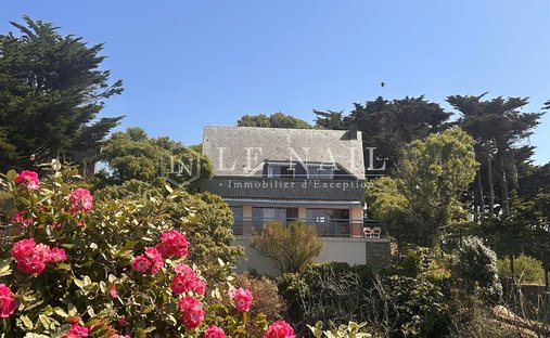 House in Le Guézy, La Baule-Escoublac, France 1