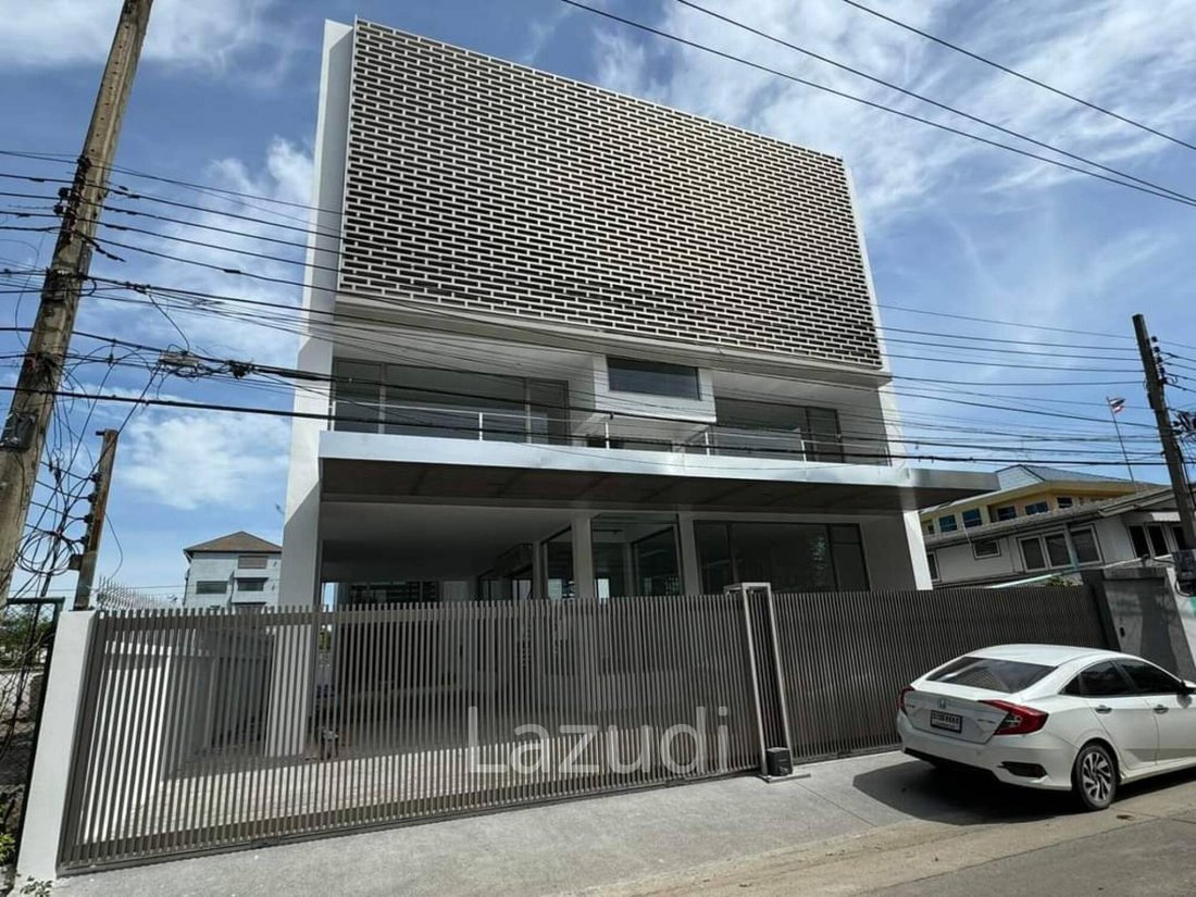 Bangkok, Krung Thep Maha Nakhon, Thailand 1 - 17246452