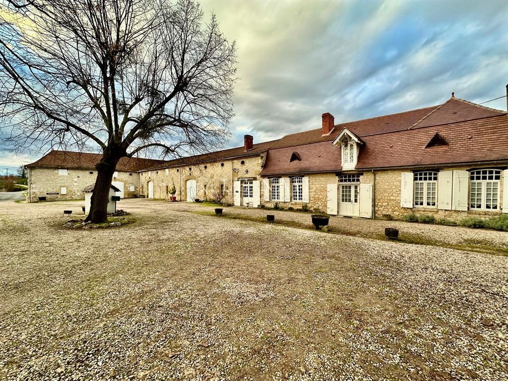 Farm Ranch in Vieux Bergerac, Bergerac, France 2 - 17025671