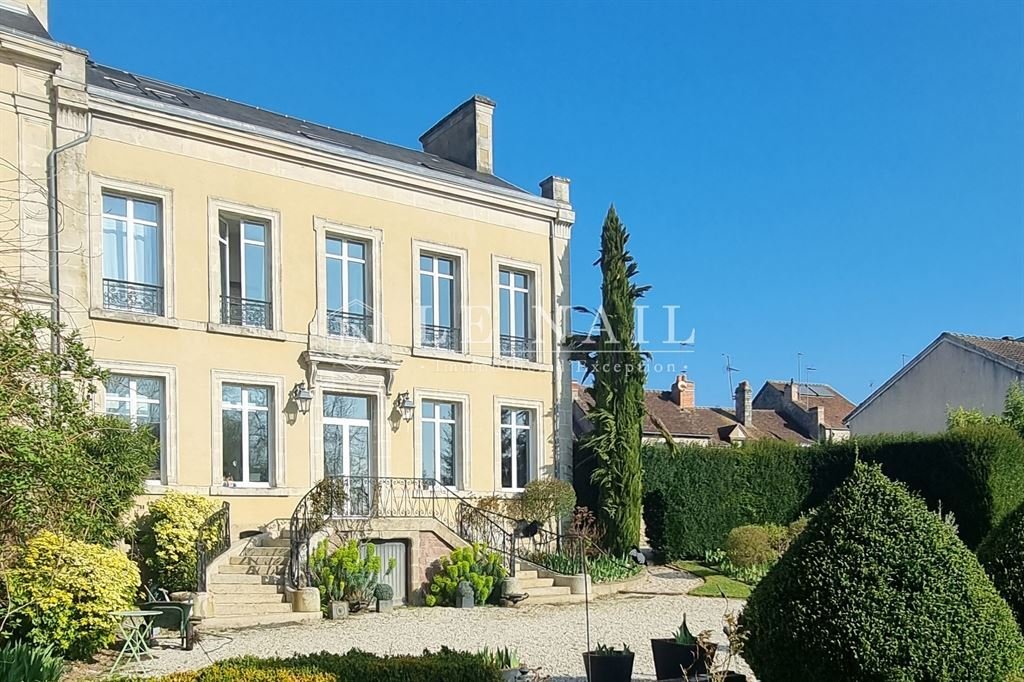 House in Alencon, Normandy, France 1 - 16307238