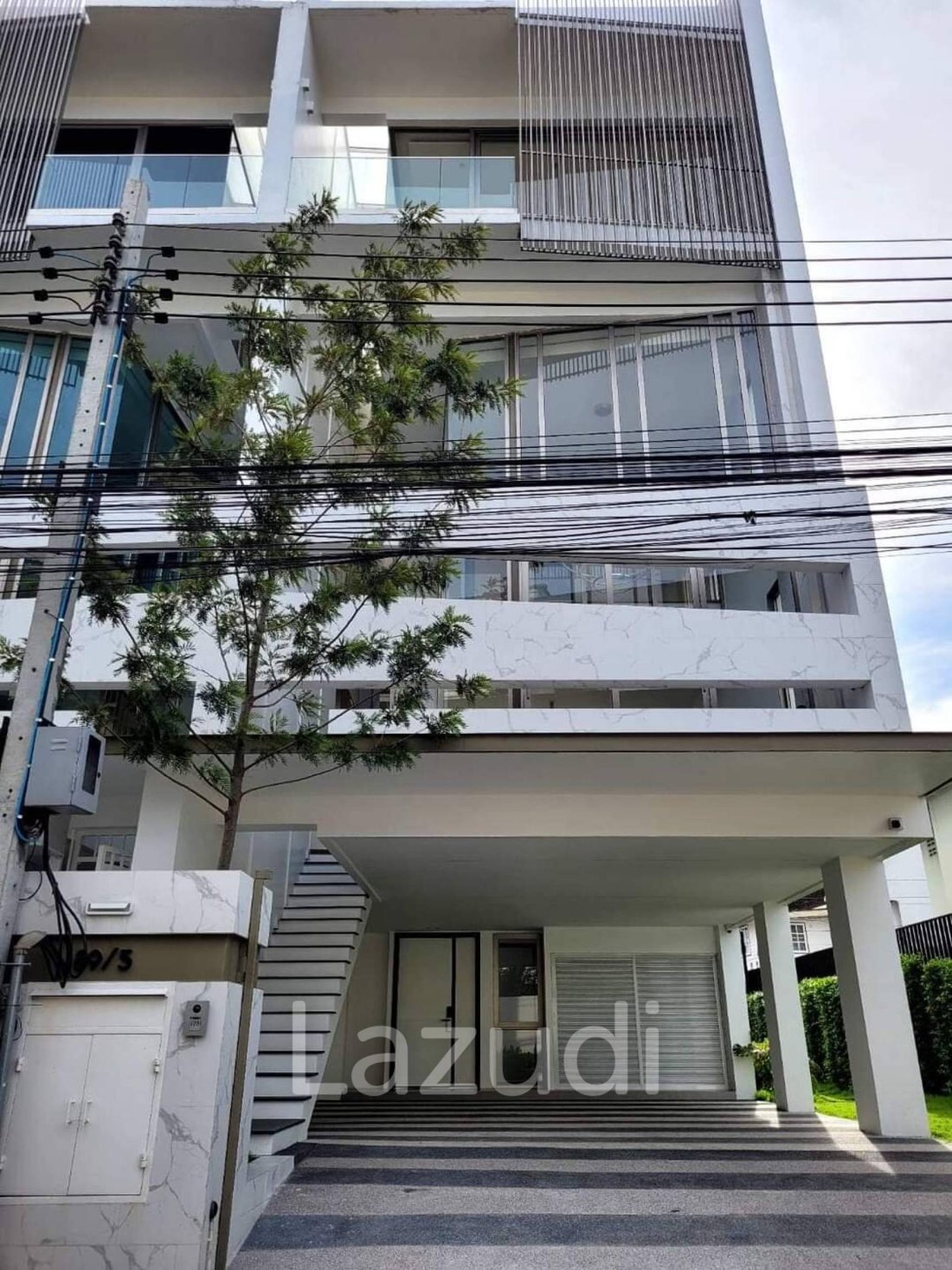 Chan Kasem, Bangkok, Thailand 2 - 17246476