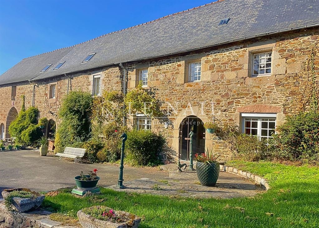 Estate in France 3 - 16579815
