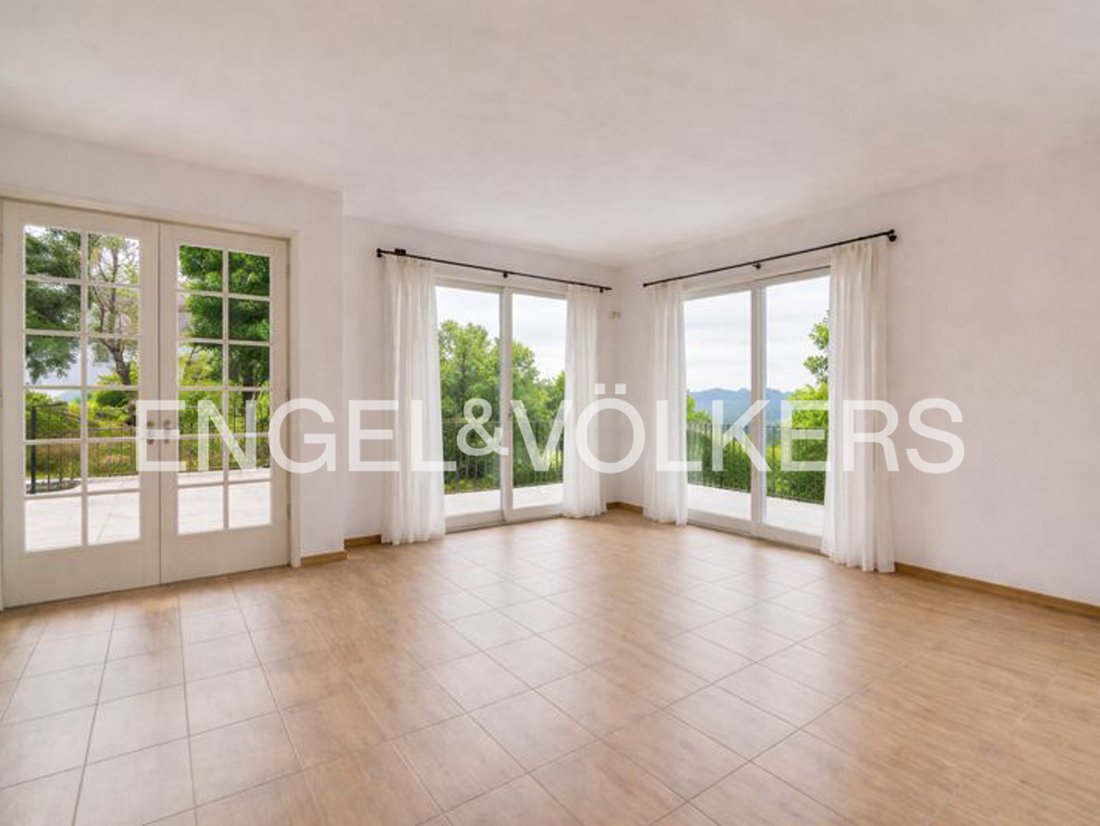 Villa in San Zeno di Montagna, Veneto, Italy 1 - 17246652