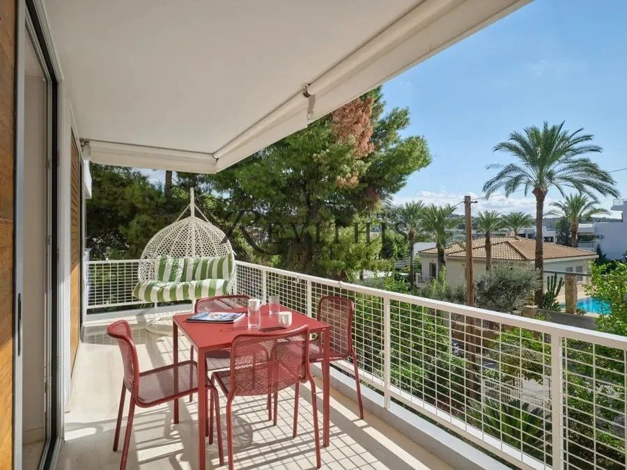 Apartment in Vouliagmeni, Attica, Greece 1 - 15666863