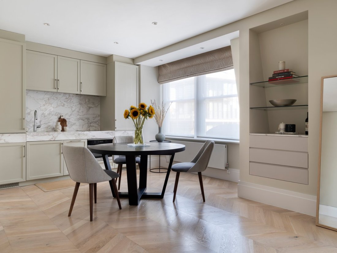 Apartment in Belgravia, Westminster, England 3 - 17247041