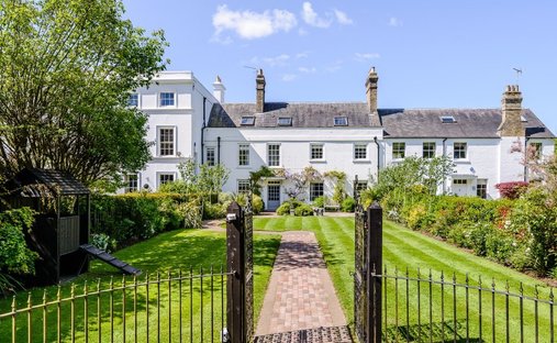 House in Cranbourne, England 1
