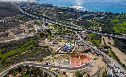 Land in Agios Tychon, Limassol, Zypern 1