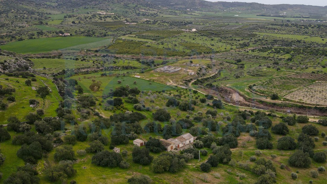 Country House in Rosolini, Sicily, Italy 3 - 17246939