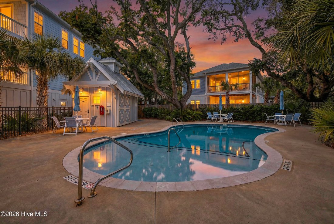 Townhouse in Kure Beach, North Carolina, United States 3 - 17245311